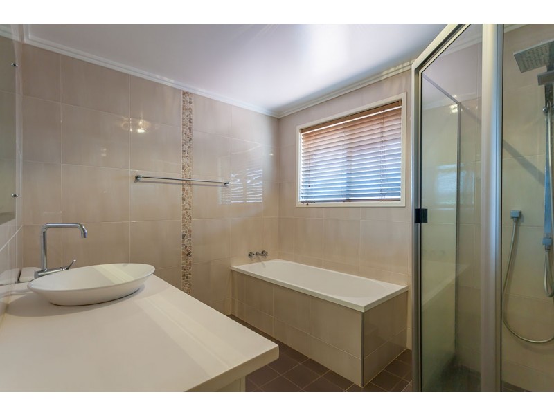 12 Honey Street, Harristown QLD 4350