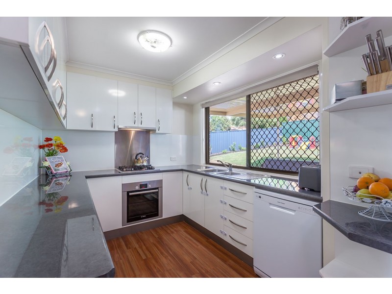 19 Amanda Drive, Centenary Heights QLD 4350