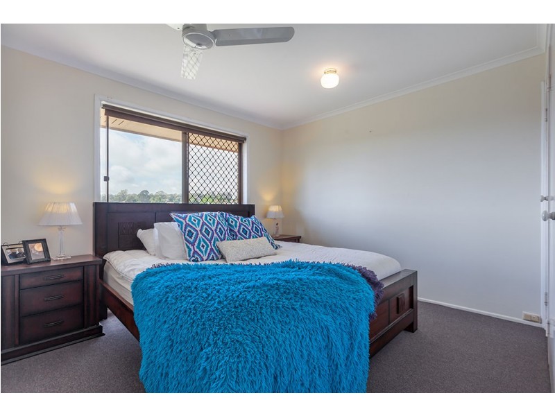 19 Amanda Drive, Centenary Heights QLD 4350