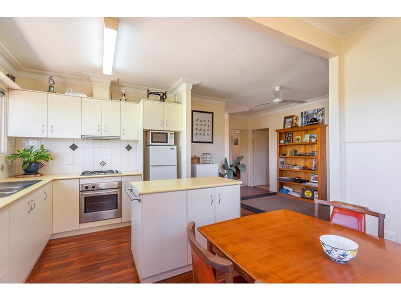 109 Long Street, South Toowoomba QLD 4350