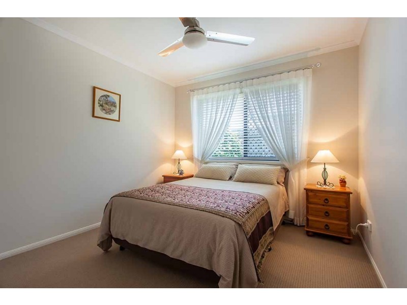 18 Hinchliffe Drive, Kearneys Spring QLD 4350