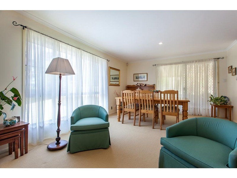 1 Goodman Court, Middle Ridge QLD 4350