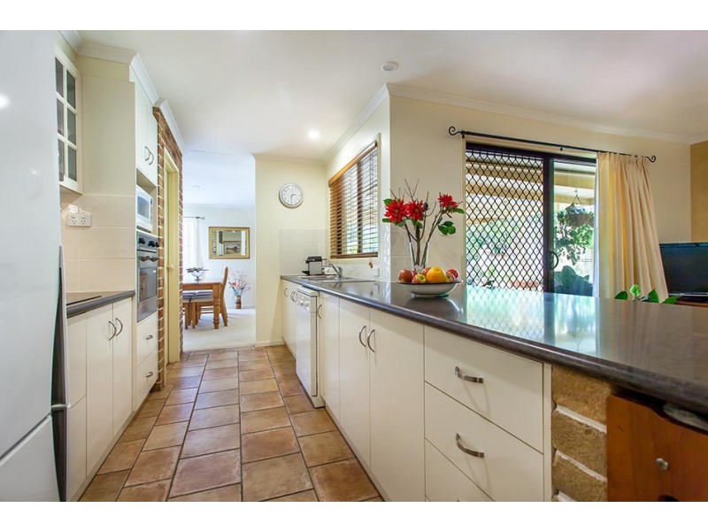 1 Goodman Court, Middle Ridge QLD 4350