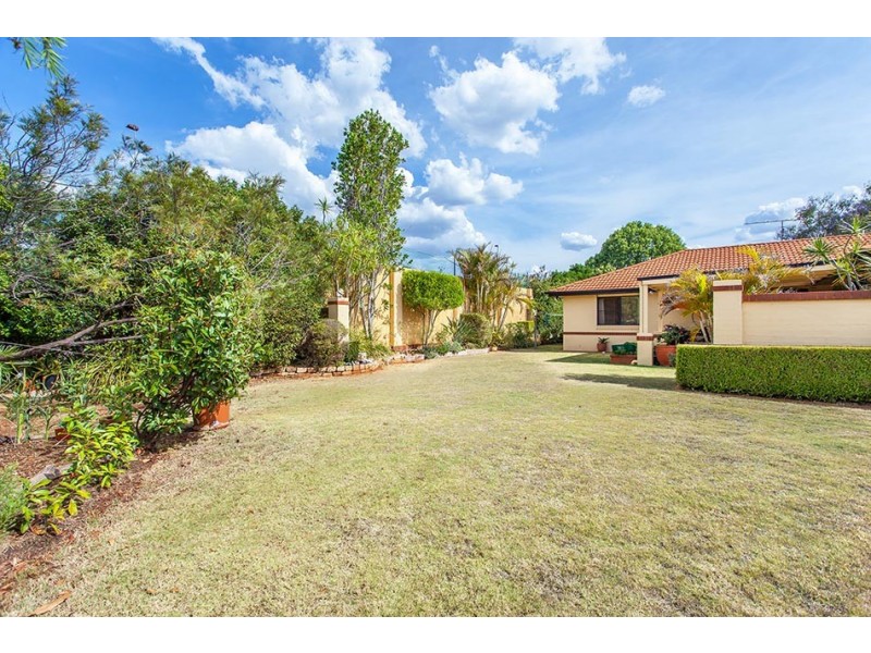 1 Goodman Court, Middle Ridge QLD 4350