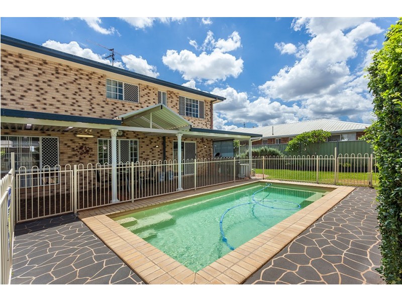 20 Strathconan Drive, Glenvale QLD 4350