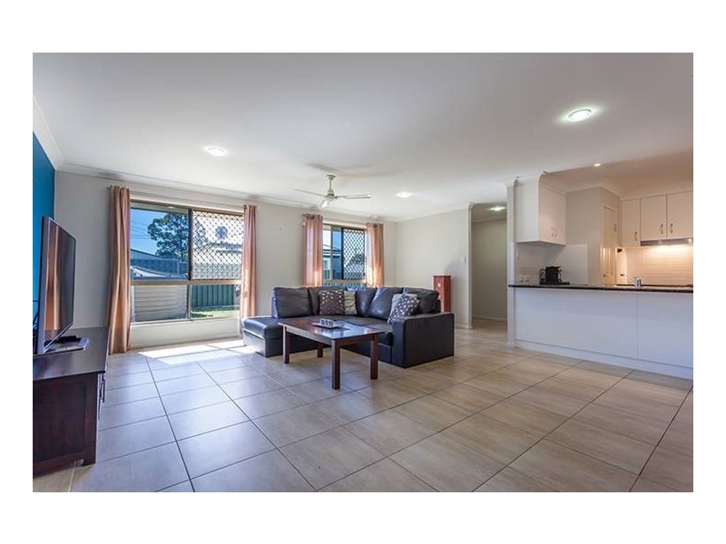 166D South Street, Centenary Heights QLD 4350