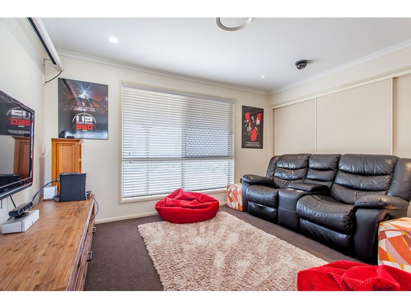 7 Kate Court – follow signs from Withcott Hotel, Withcott QLD 4352