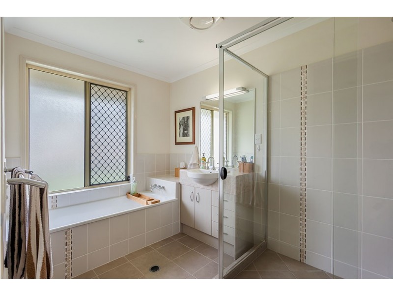 7 Kate Court – follow signs from Withcott Hotel, Withcott QLD 4352
