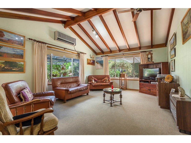 10 Karyn Street, Centenary Heights QLD 4350