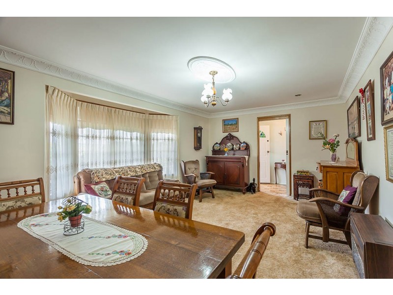 10 Karyn Street, Centenary Heights QLD 4350