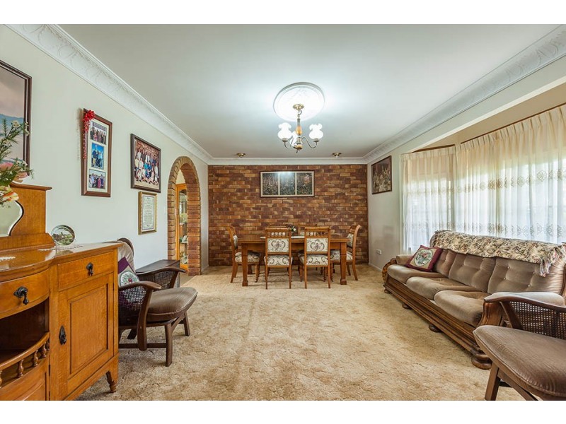 10 Karyn Street, Centenary Heights QLD 4350