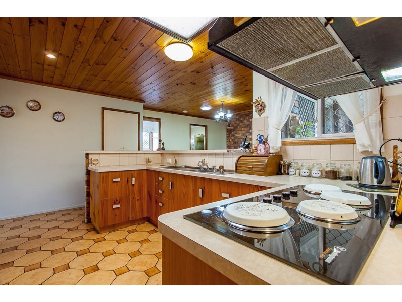 10 Karyn Street, Centenary Heights QLD 4350