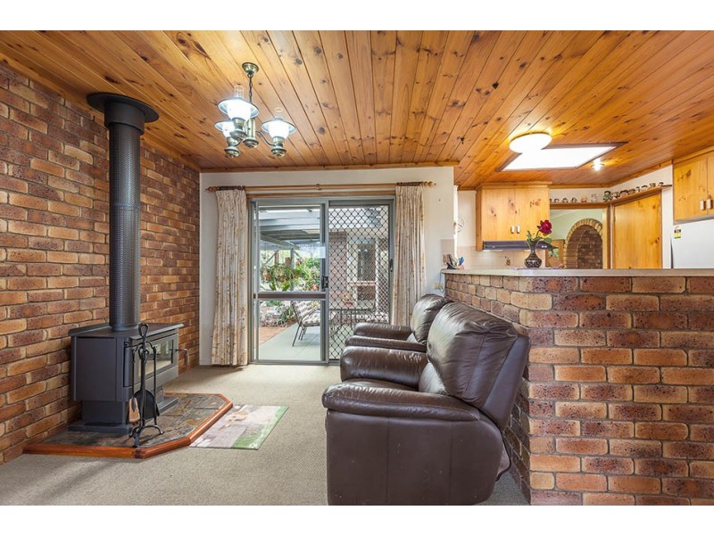 10 Karyn Street, Centenary Heights QLD 4350