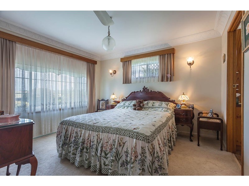 10 Karyn Street, Centenary Heights QLD 4350