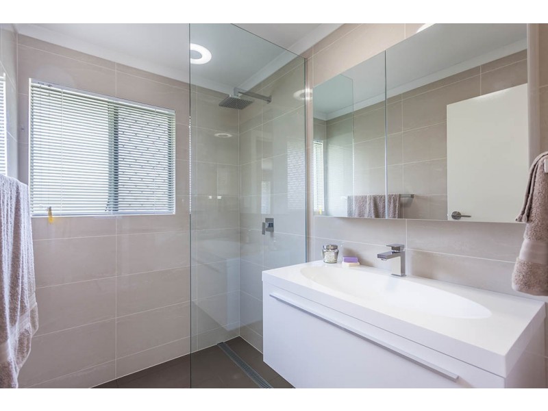 3 Greenwood Court, Darling Heights QLD 4350