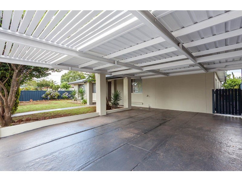 3 Greenwood Court, Darling Heights QLD 4350