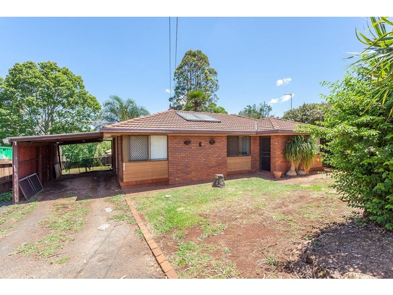 6 Hardy Court, Wilsonton Heights QLD 4350