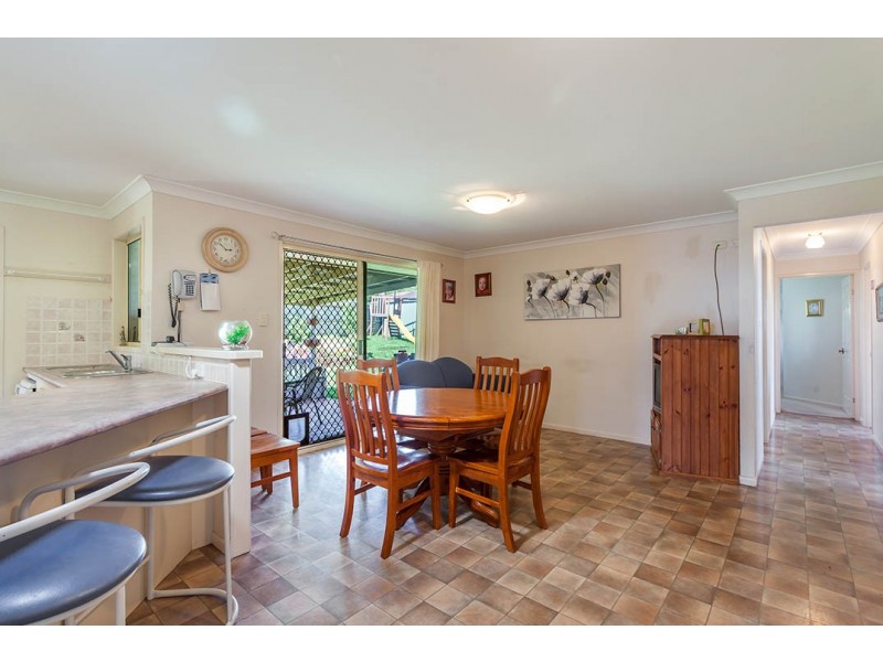 6 Elizabeth Kenny Court, Harristown QLD 4350