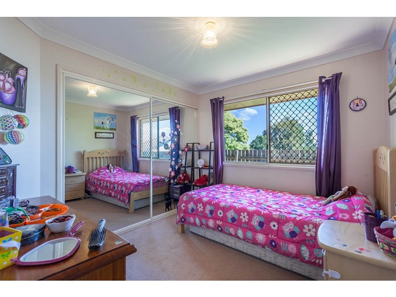 6 Elizabeth Kenny Court, Harristown QLD 4350