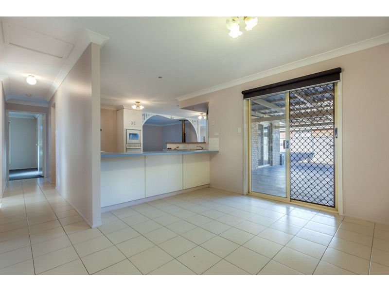 46 Gainsborough Drive, Glenvale QLD 4350