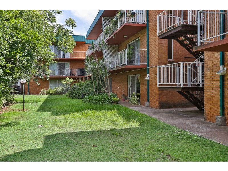 2/6 Scott Street, East Toowoomba QLD 4350