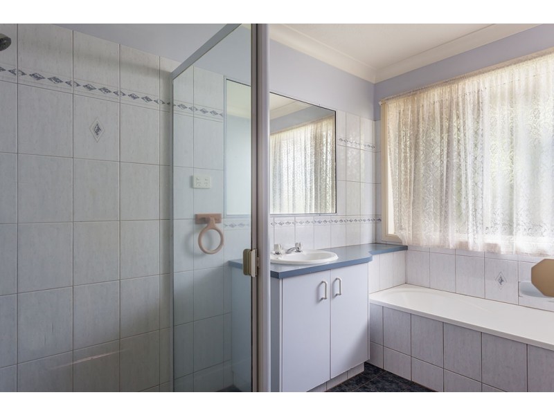 3 Crusader Court, Wilsonton QLD 4350