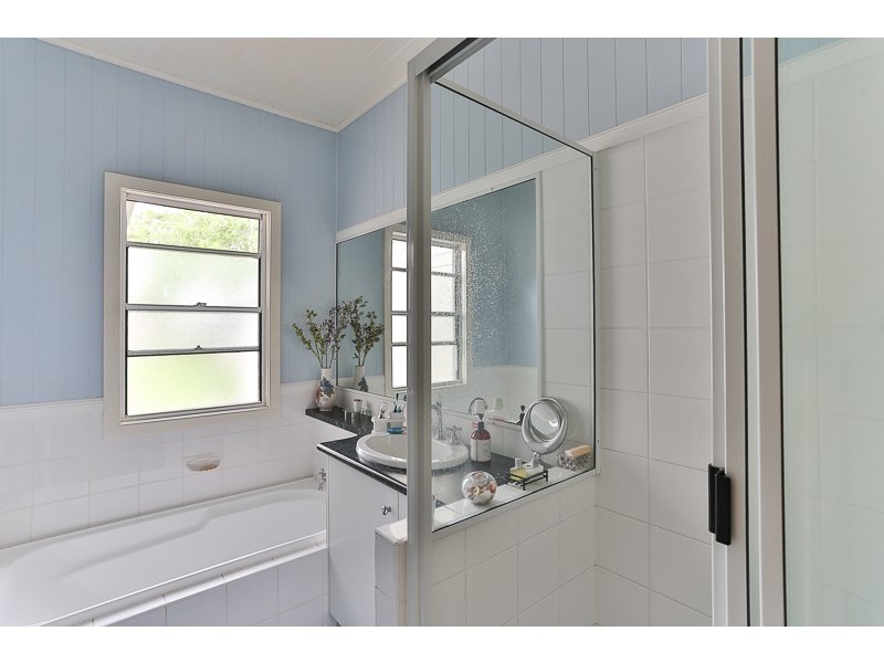 28 Monash Street, Newtown QLD 4350