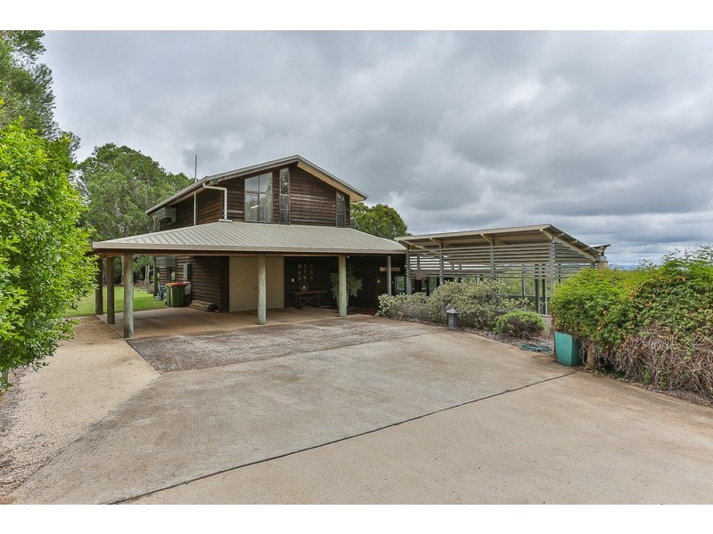 707 Preston Boundary Road, Preston QLD 4352