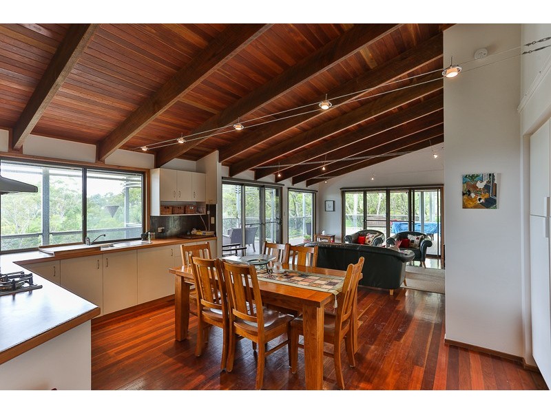 707 Preston Boundary Road, Preston QLD 4352