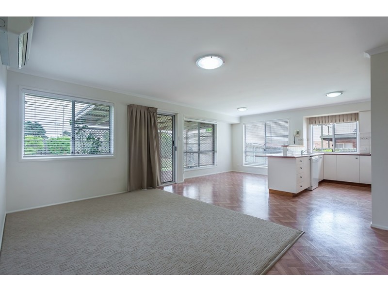 9 Buckle Court, Middle Ridge QLD 4350