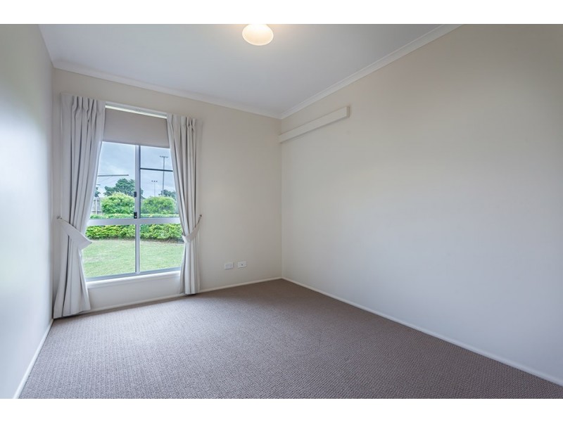 9 Buckle Court, Middle Ridge QLD 4350