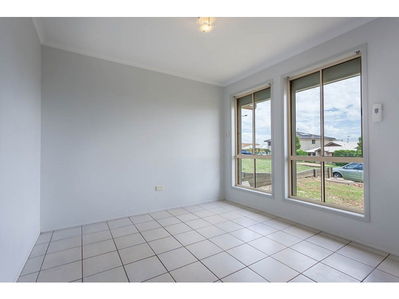 2 Diamantina Drive, Glenvale QLD 4350