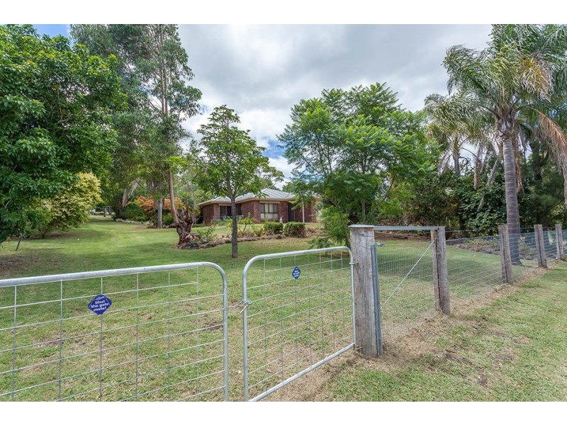 139 Warkon Street, Greenmount QLD 4359