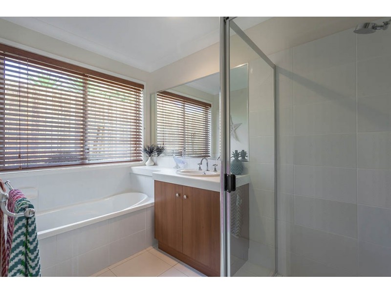 33 Meredith Crescent, Rangeville QLD 4350