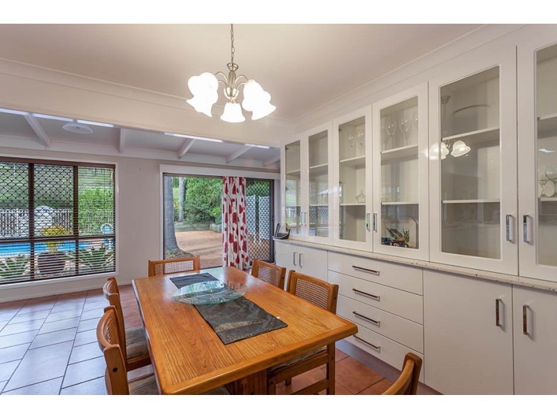 5 Sylvan Court, Glenvale QLD 4350