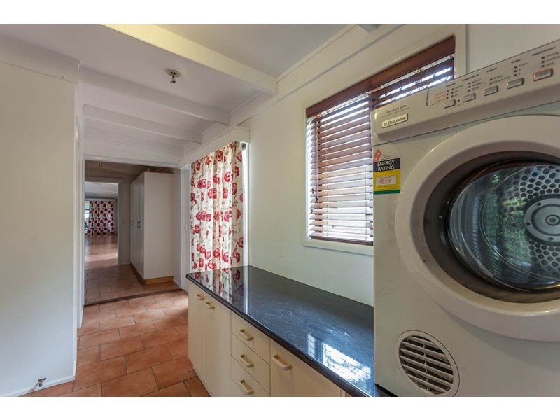 5 Sylvan Court, Glenvale QLD 4350