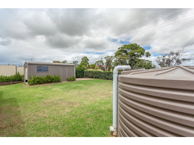 14 Smythe Drive, Highfields QLD 4352