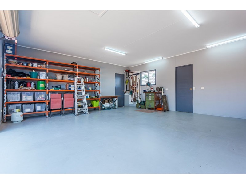 23 Prime Minister Drive, Middle Ridge QLD 4350