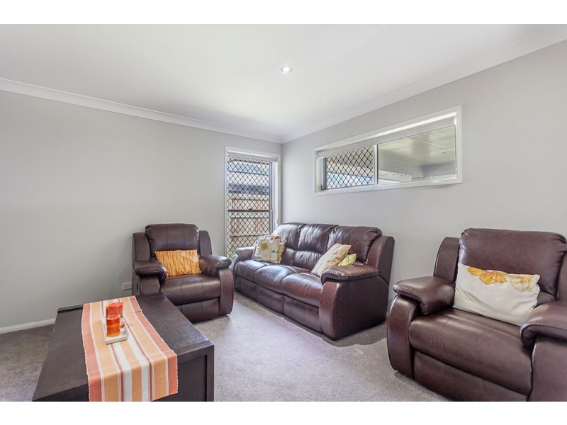 202 Nelson Street, Kearneys Spring QLD 4350