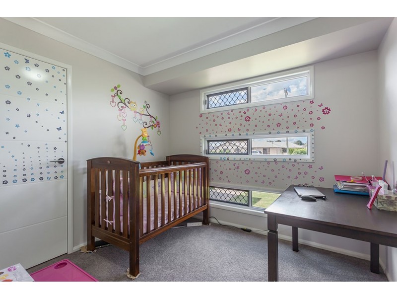 202 Nelson Street, Kearneys Spring QLD 4350