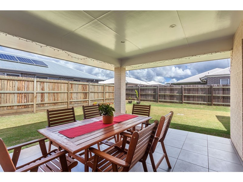 202 Nelson Street, Kearneys Spring QLD 4350