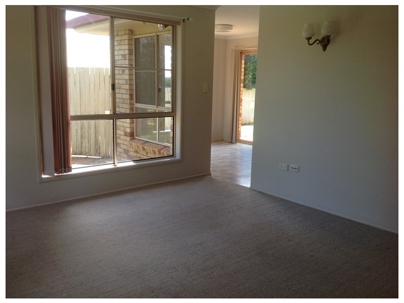 15 Shamrock Court, Middle Ridge QLD 4350