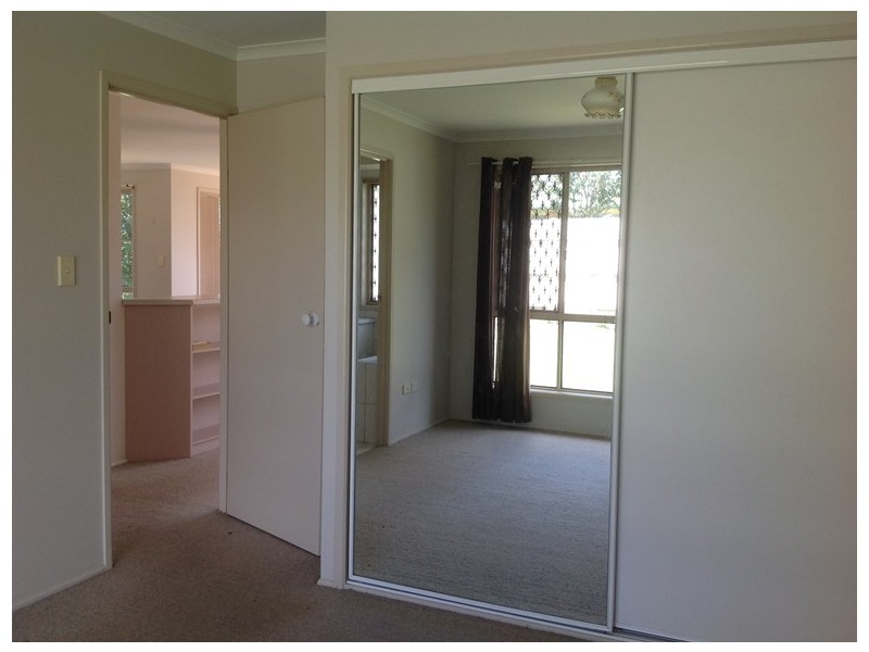 15 Shamrock Court, Middle Ridge QLD 4350