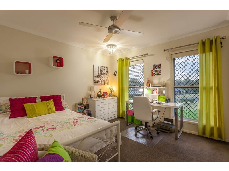 4 Thyme Court, Preston QLD 4352