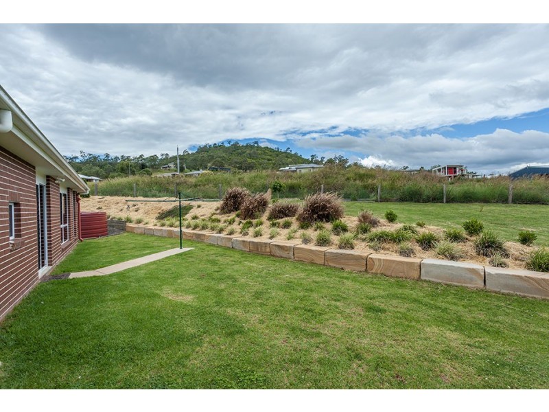 4 Thyme Court, Preston QLD 4352