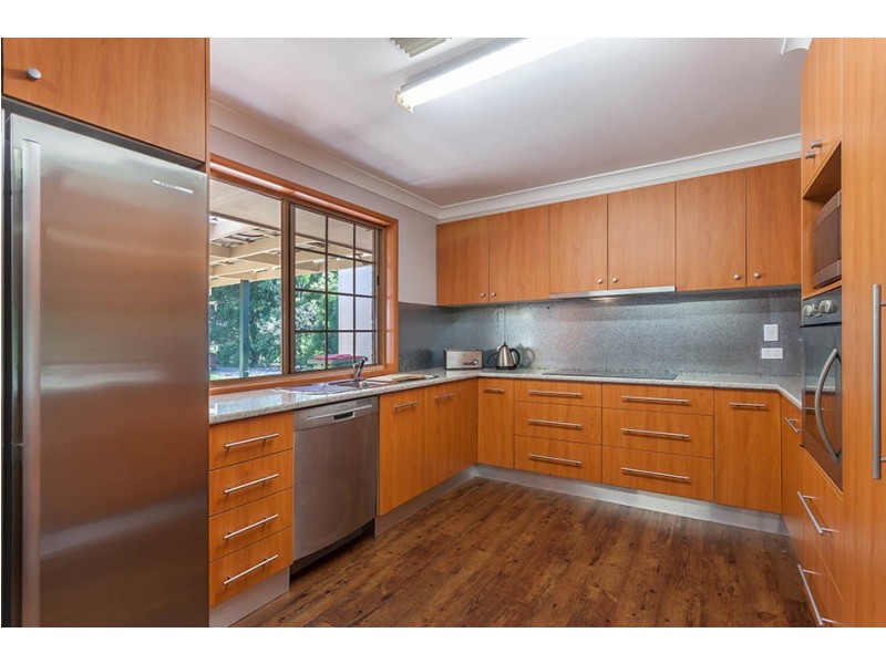 5 Karbul Crescent, Withcott QLD 4352