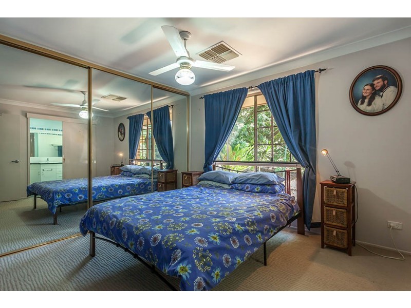 5 Karbul Crescent, Withcott QLD 4352