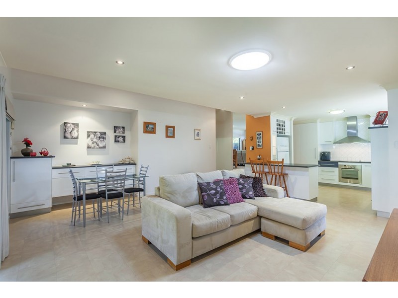 19 Girrawheen Street, Rangeville QLD 4350