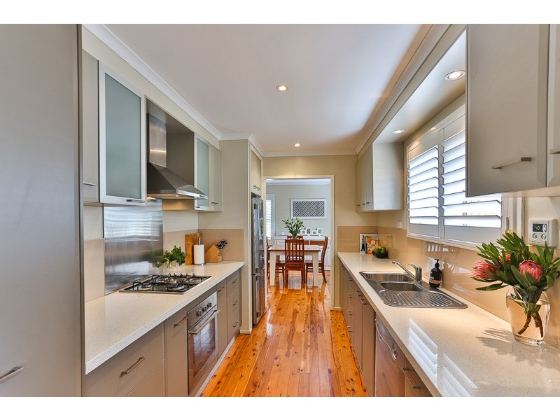 21 Sardon Street, Centenary Heights QLD 4350