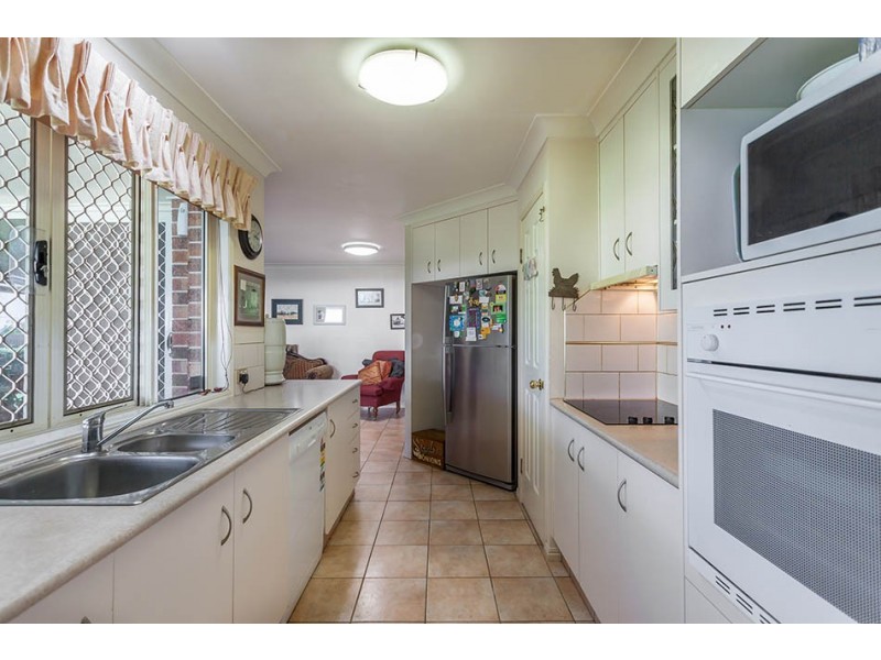 22 Degan Court, Middle Ridge QLD 4350
